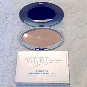 NWB Repechage Perfect Pressed Powder